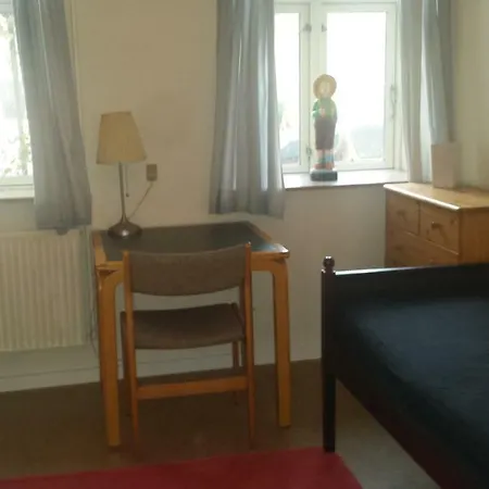 Fattiggard Apartment *